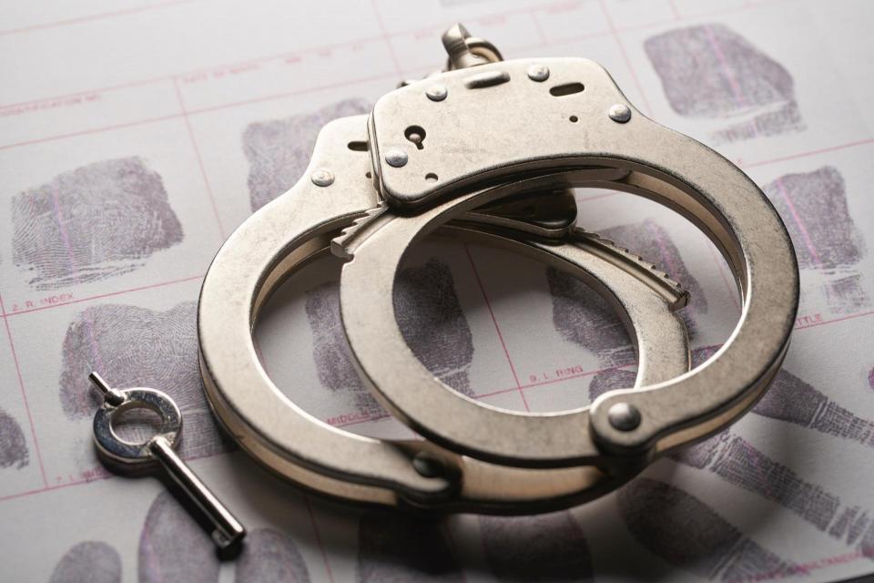 A pair of handcuffs